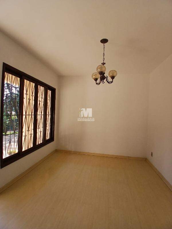Casa Comercial para aluguel no bairro São Luiz: