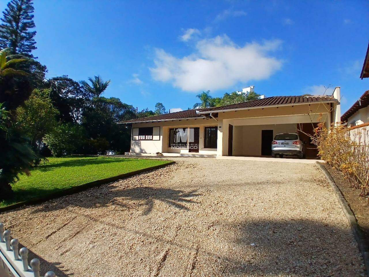 Casa Comercial para aluguel no bairro São Luiz: 