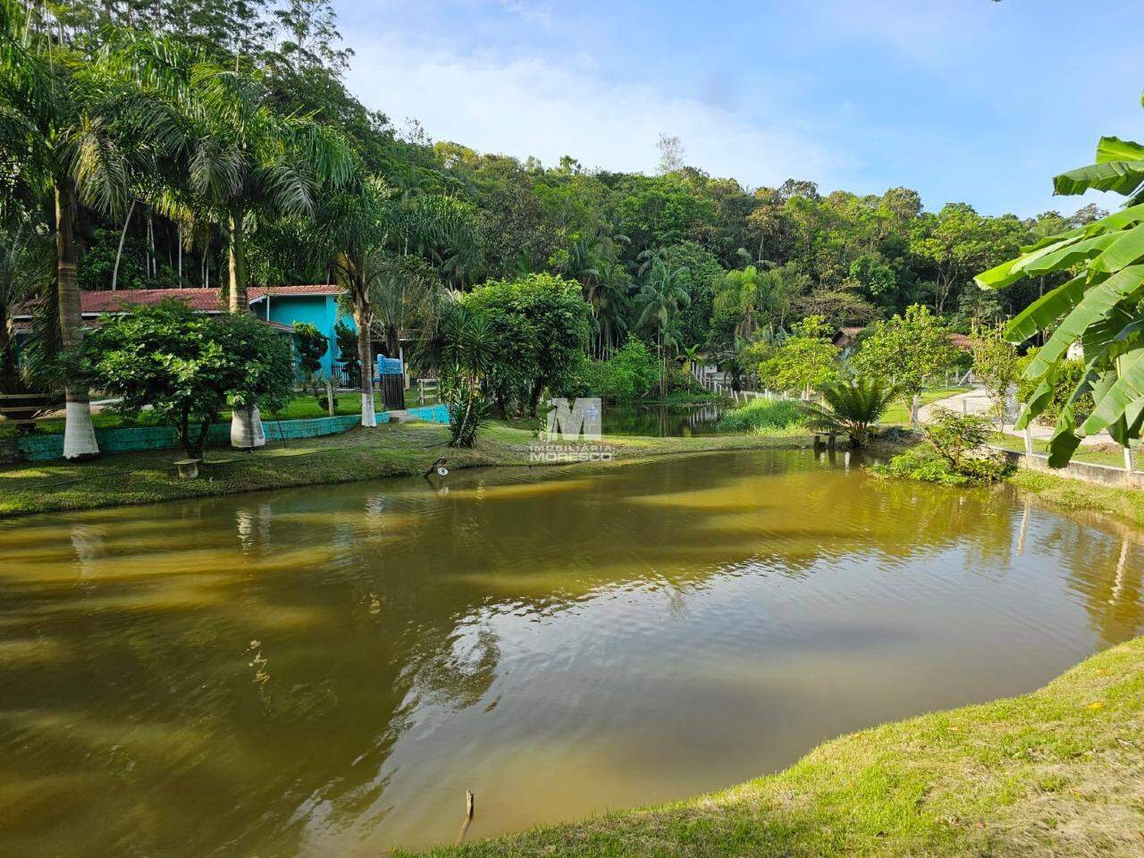 Fazenda/Sítios/Chácaras de 3 quartos, 180m² no bairro São Pedro, em Brusque | Eu Corretor