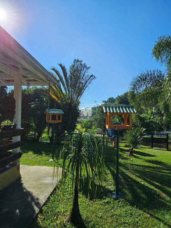 Fazenda/Sítios/Chácaras de 3 quartos, 180m² no bairro São Pedro, em Brusque | Eu Corretor