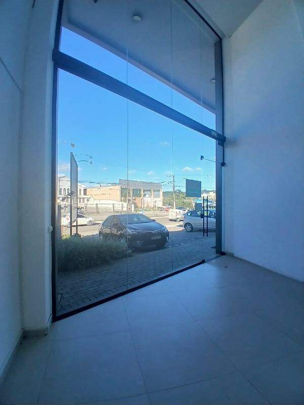 Sala Comercial de 100m² no bairro Jardim Maluche, em Brusque | Eu Corretor