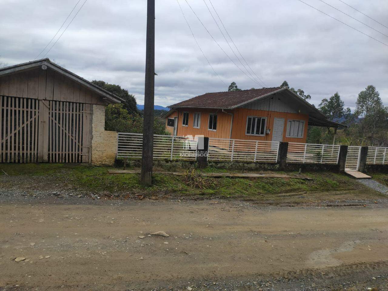 Fazenda/Sítios/Chácaras de 126800m² no bairro Vinte Saltos, em Leoberto Leal | Eu Corretor