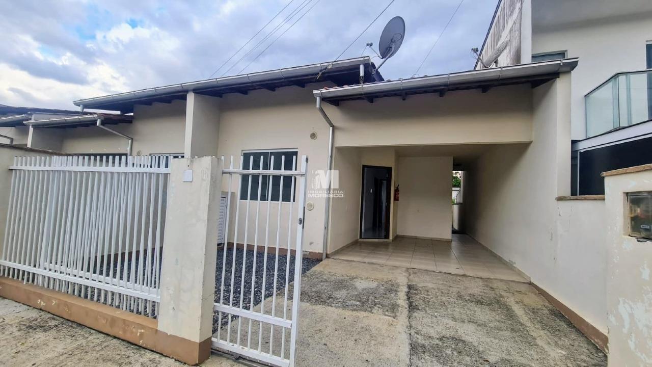 Casa à venda no bairro Rio Branco: 