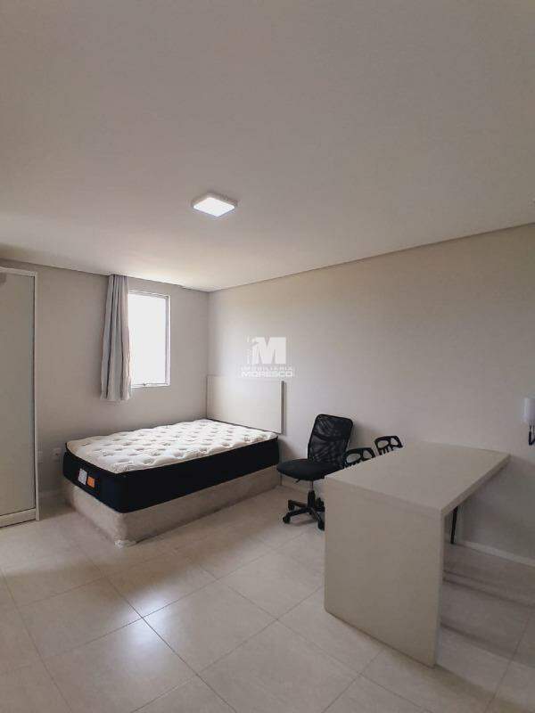 Flat à venda no bairro Santa Terezinha: 