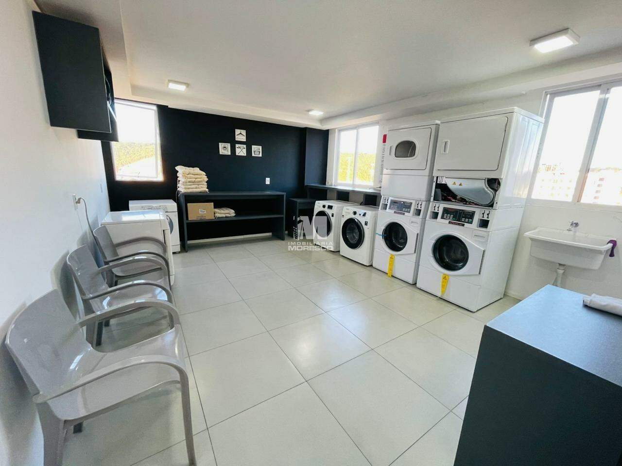 Flat à venda no bairro Santa Terezinha: 