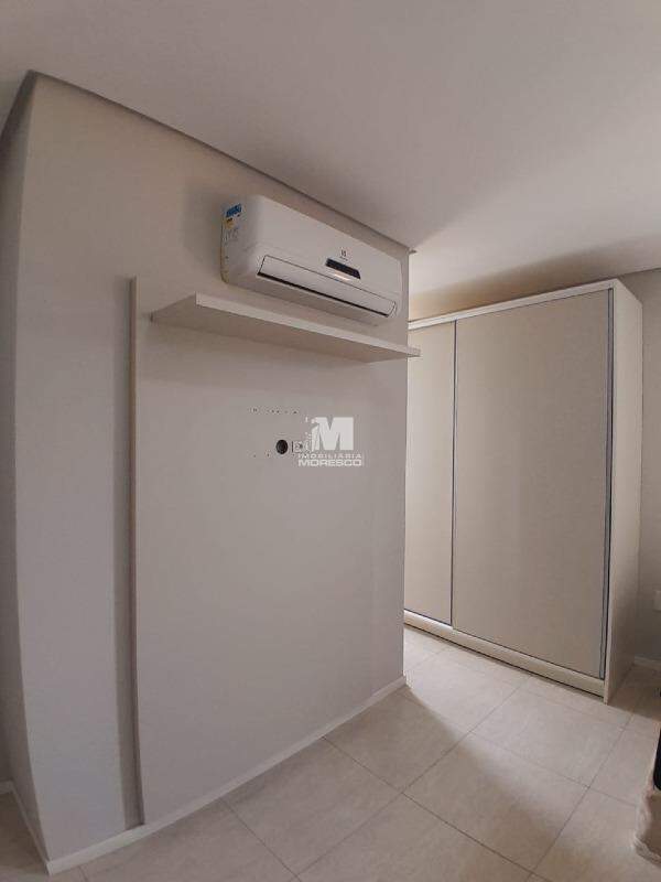 Flat à venda no bairro Santa Terezinha: 