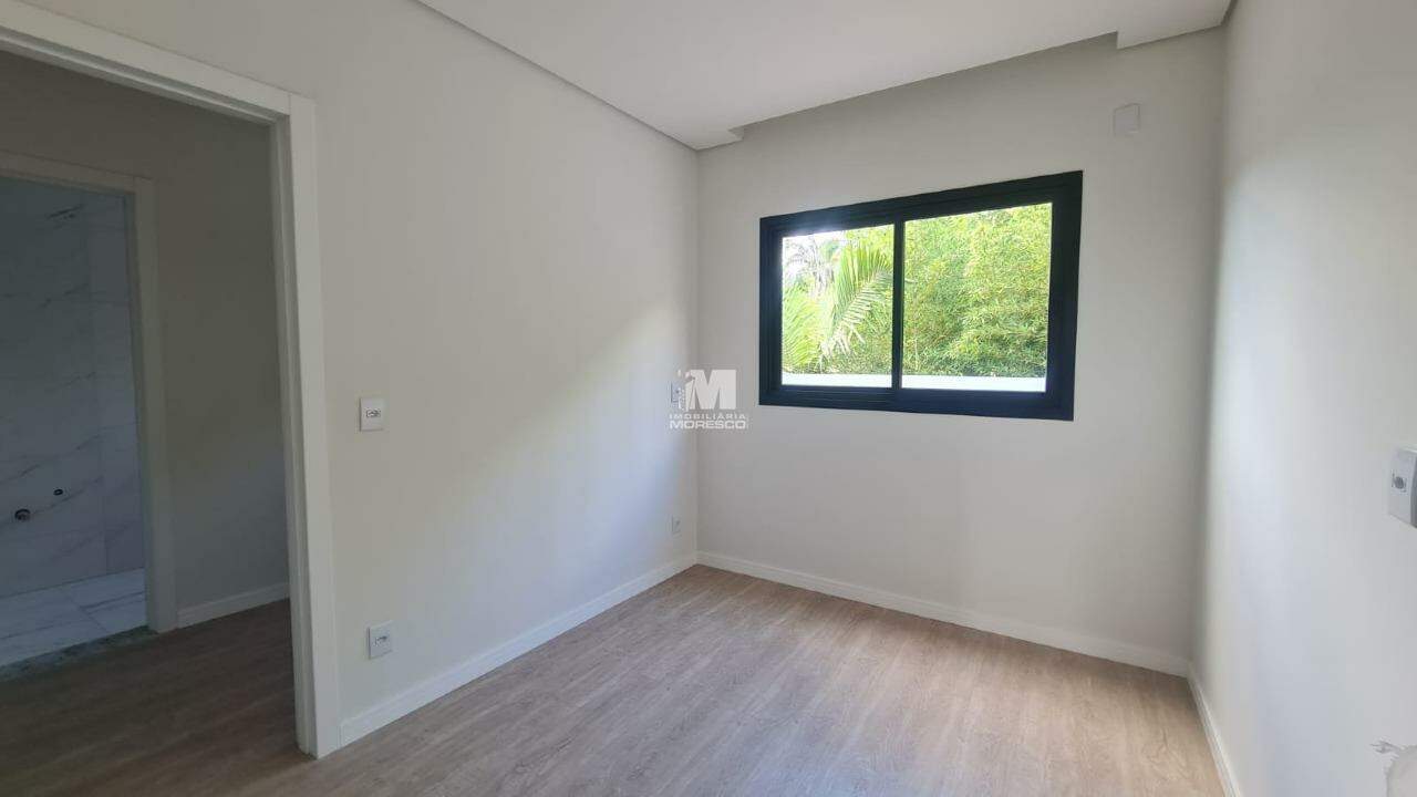 Casa à venda no bairro Centro: