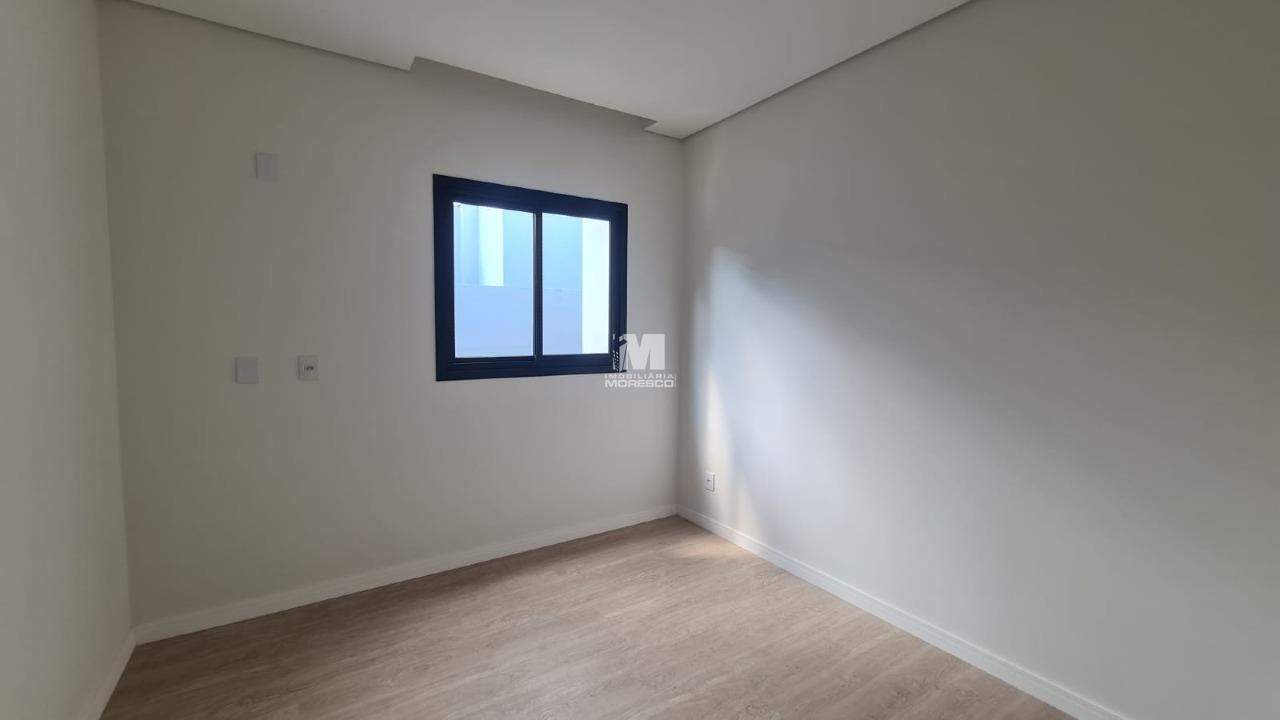 Casa à venda no bairro Centro: