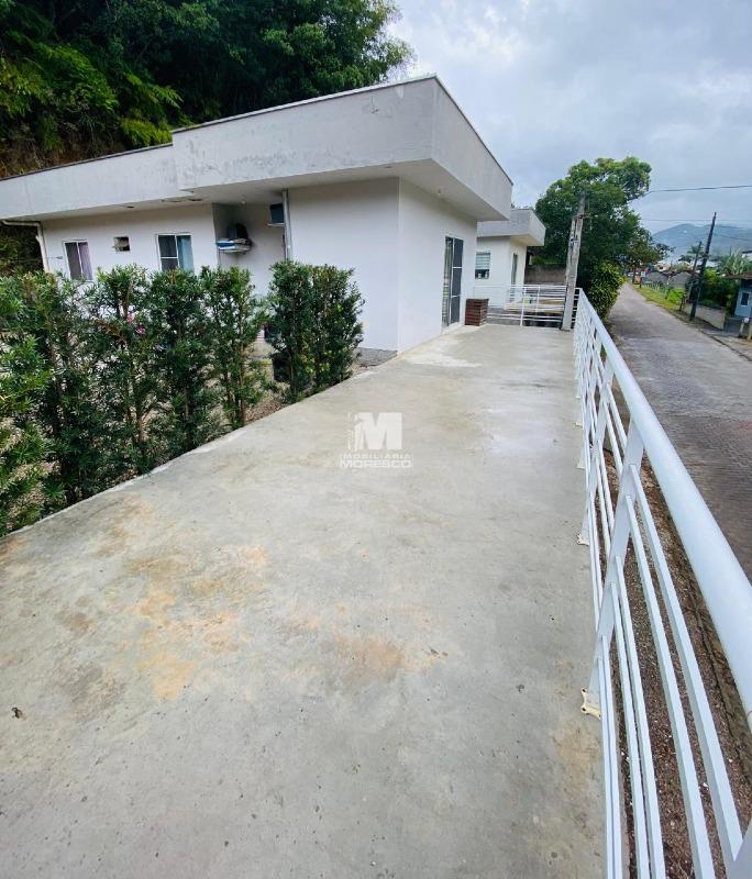 Casa à venda no bairro Lageado Baixo: