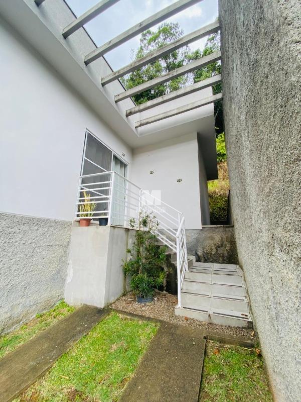 Casa à venda no bairro Lageado Baixo: