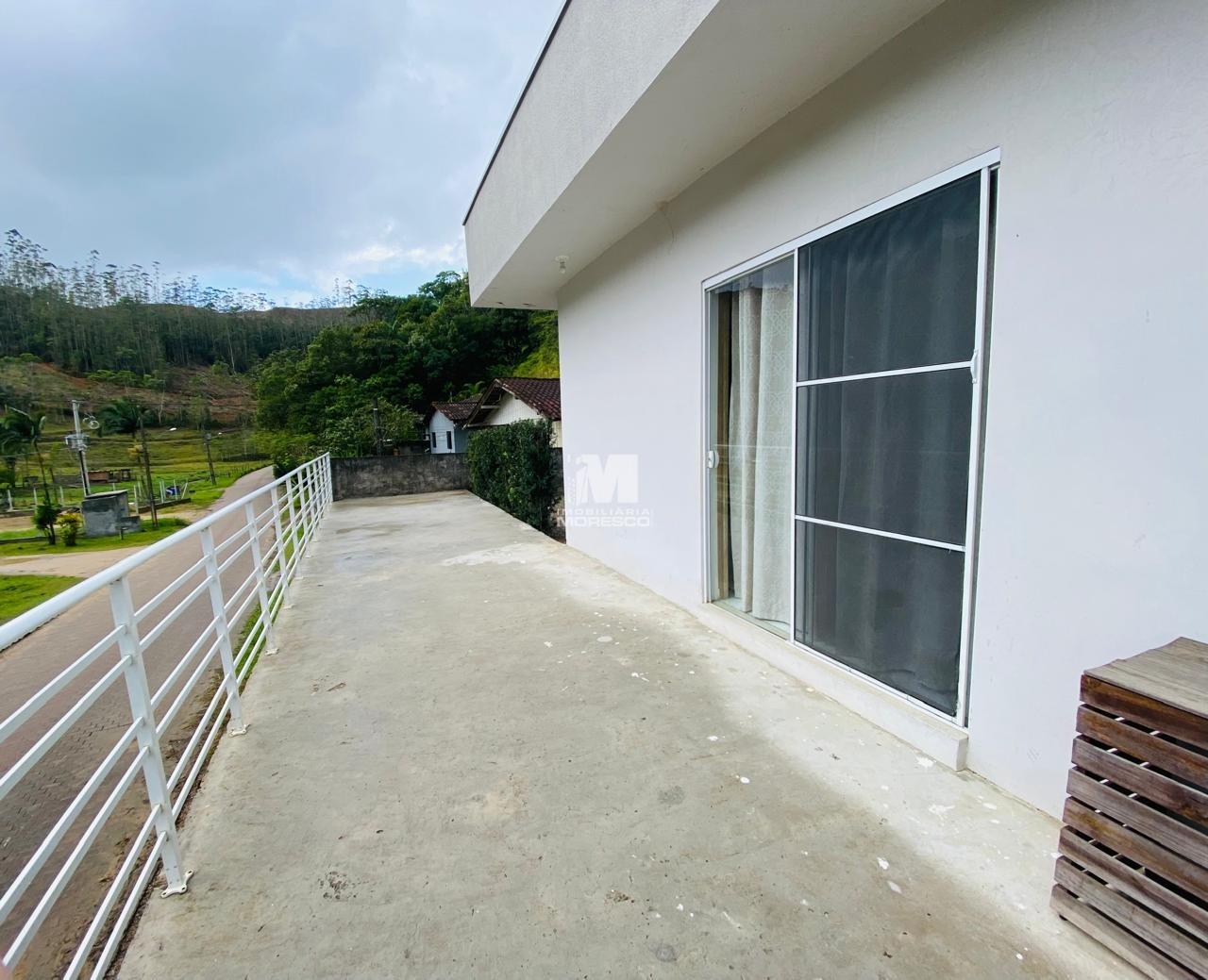 Casa à venda no bairro Lageado Baixo: