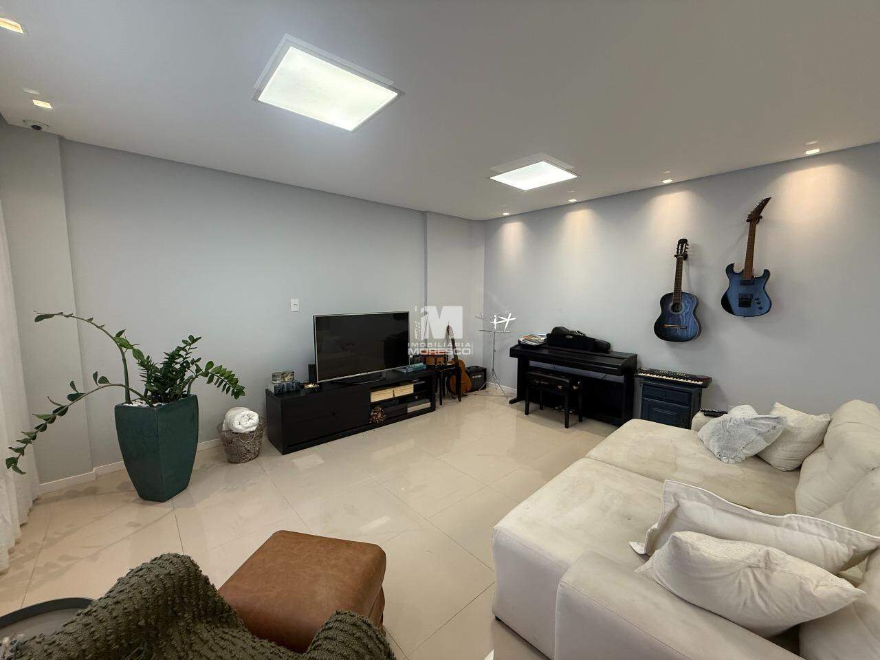Apartamento à venda no bairro São Luiz: 