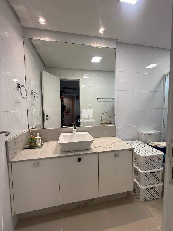Apartamento à venda no bairro São Luiz: 