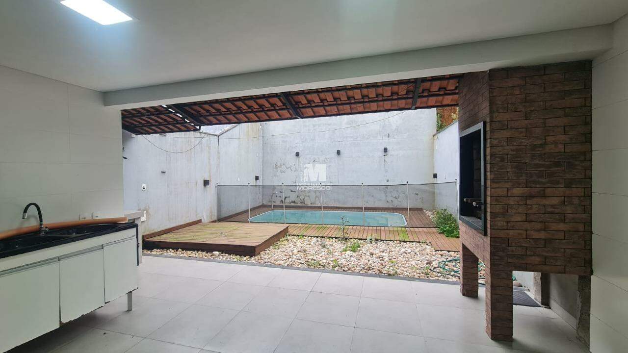 Casa à venda no bairro Rio Branco: 