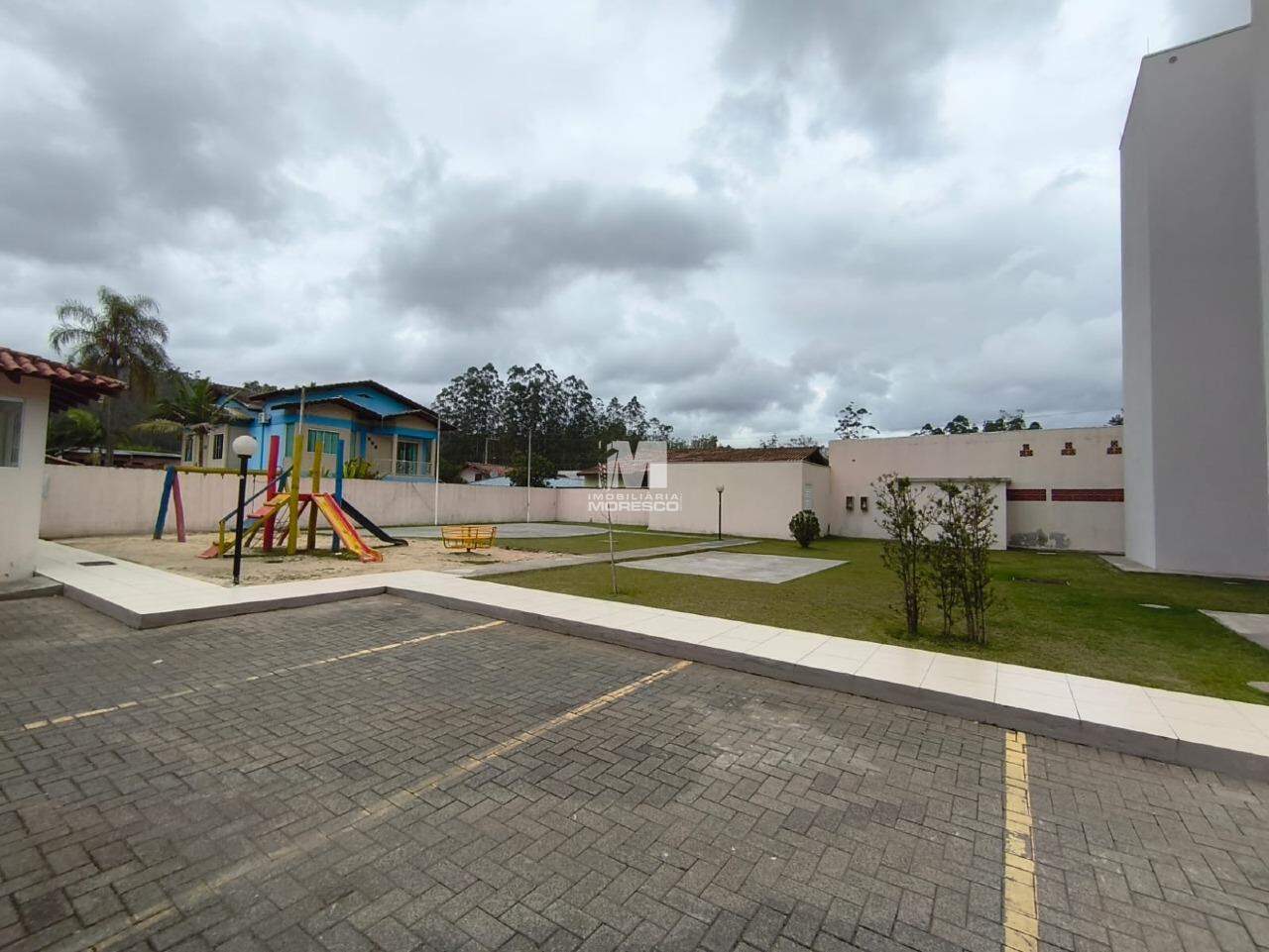 Apartamento à venda no bairro Limeira Baixa: 