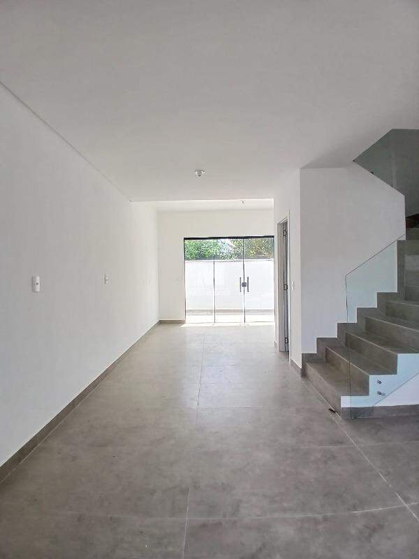 Casa à venda no bairro Limoeiro: