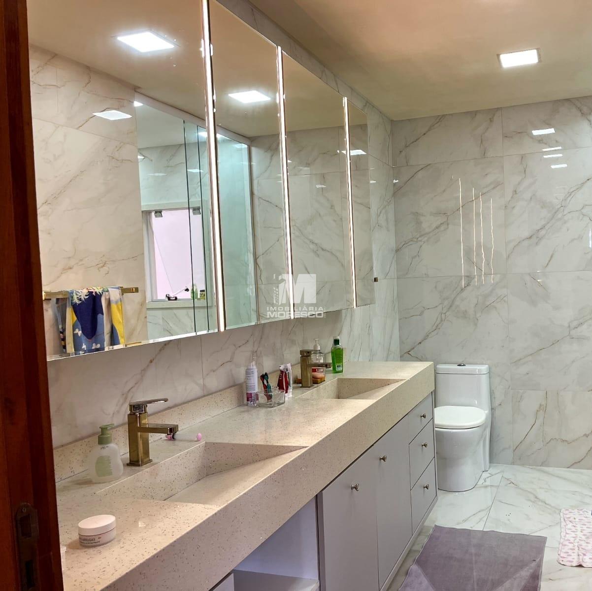 Casa à venda no bairro Limeira Baixa: 