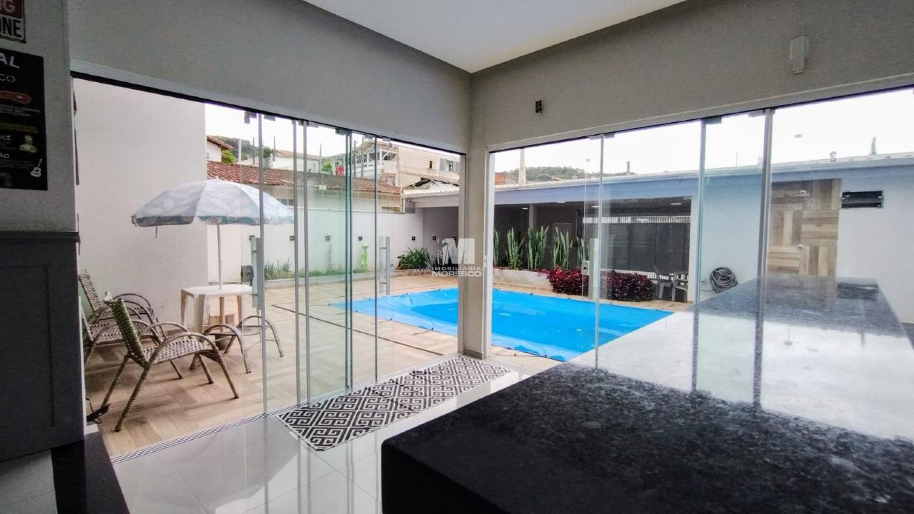 Casa à venda no bairro Limeira Baixa: 