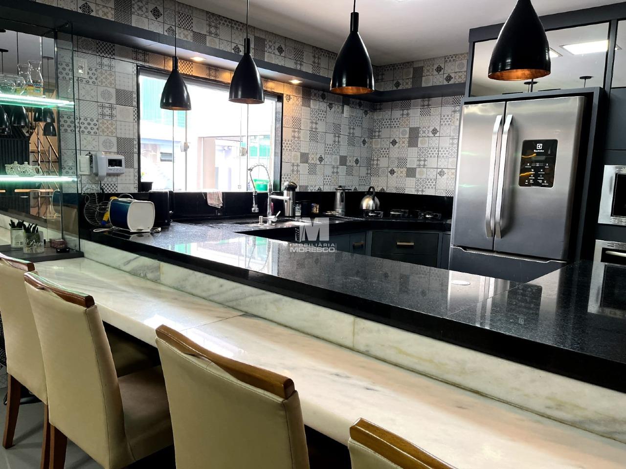 Casa à venda no bairro Limeira Baixa: 