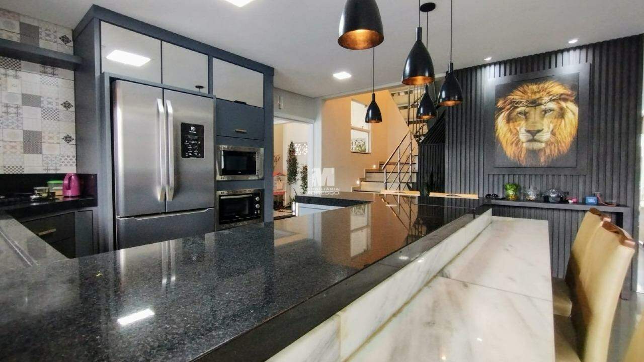 Casa à venda no bairro Limeira Baixa: 