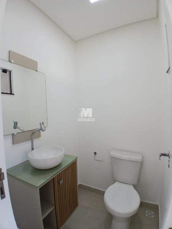 Casa para aluguel no bairro Limoeiro: 