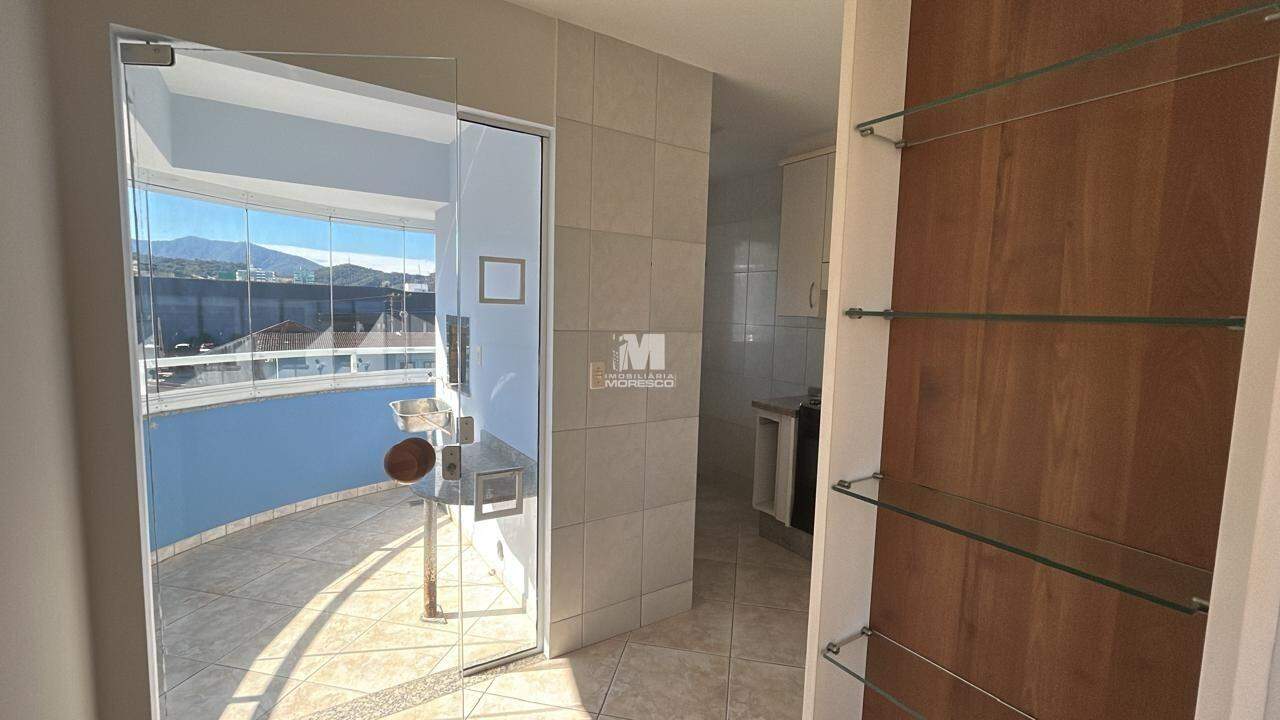 Apartamento à venda no bairro São Luiz: 