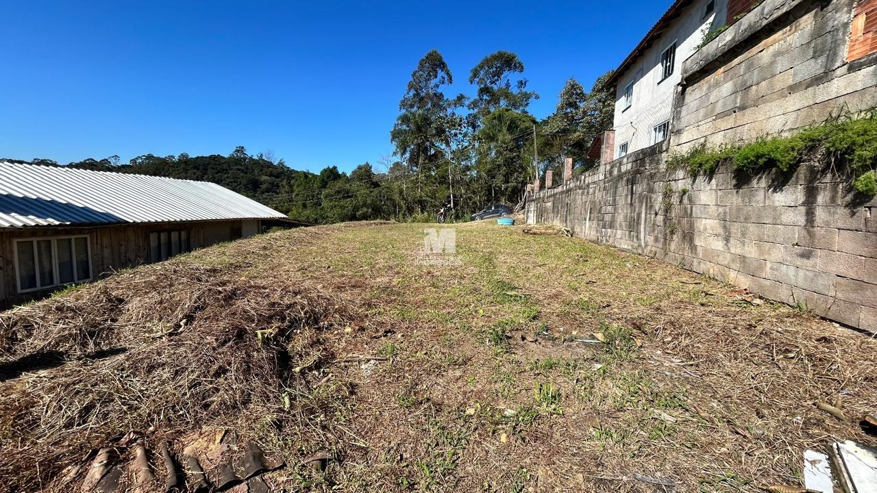 Terreno à venda no bairro Planalto: 