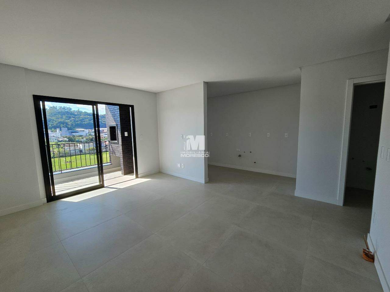 Apartamento à venda no bairro Santa Terezinha: 