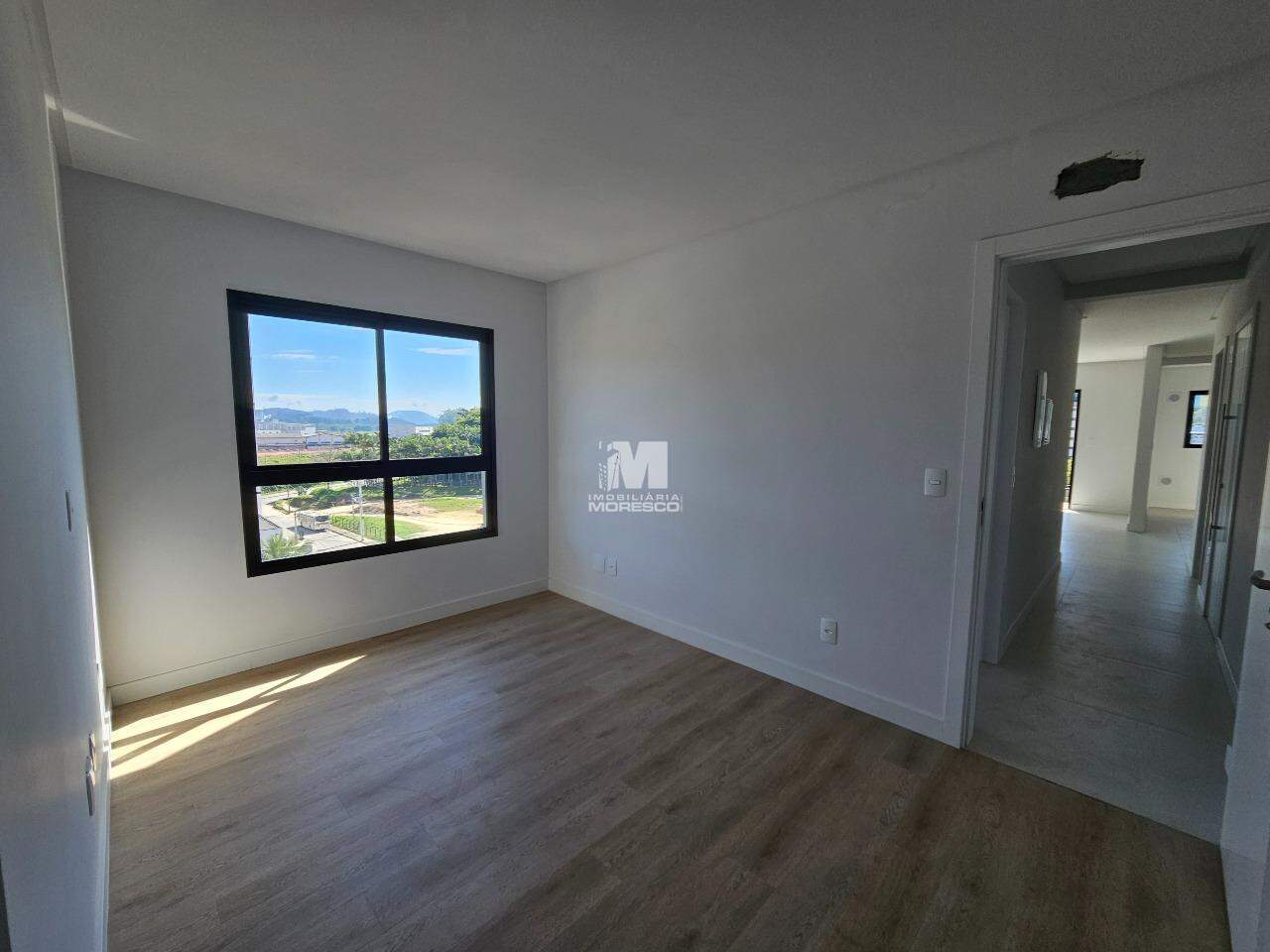 Apartamento à venda no bairro Santa Terezinha: 
