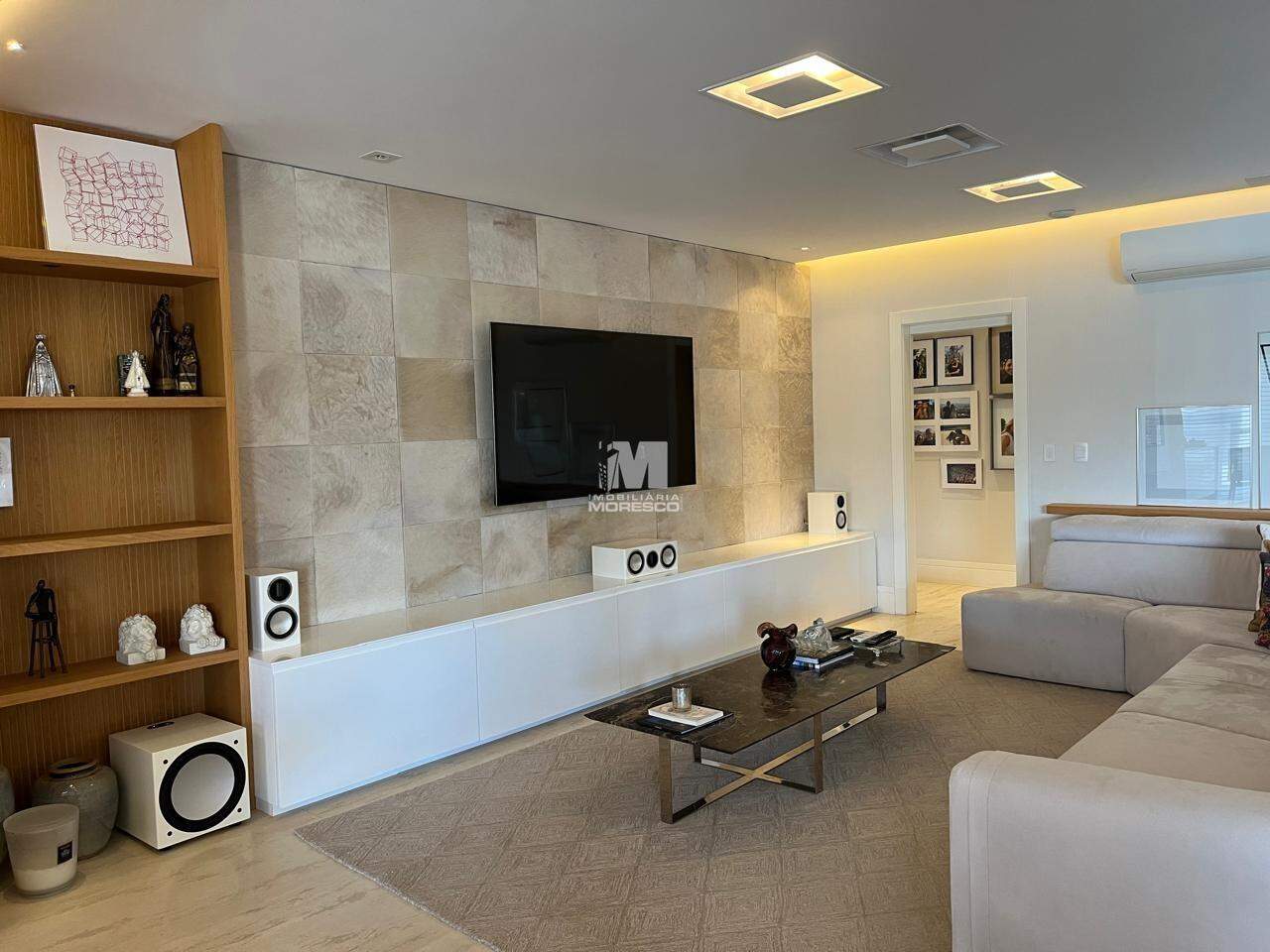 Apartamento à venda no bairro Centro: