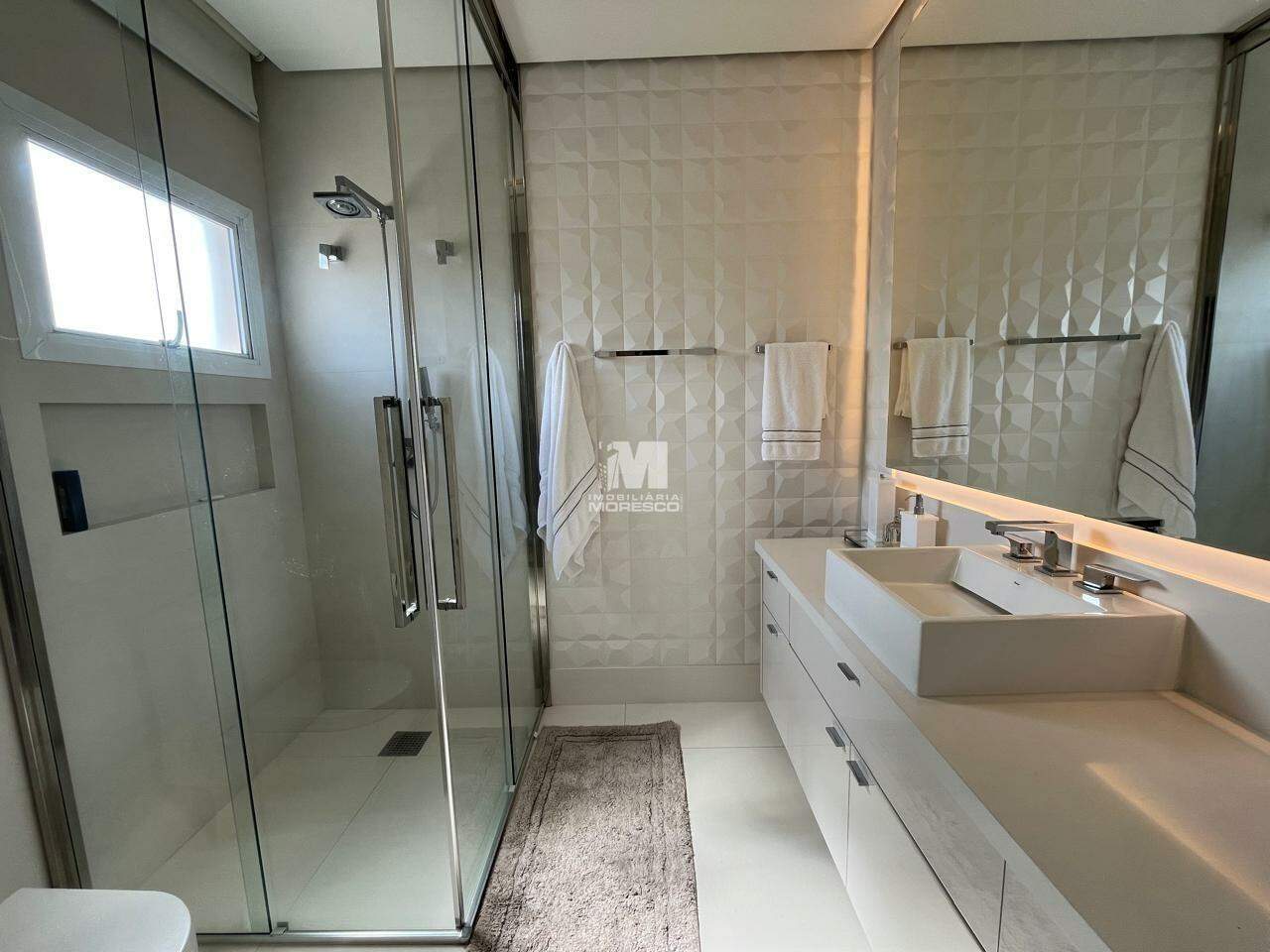 Apartamento à venda no bairro Centro: 