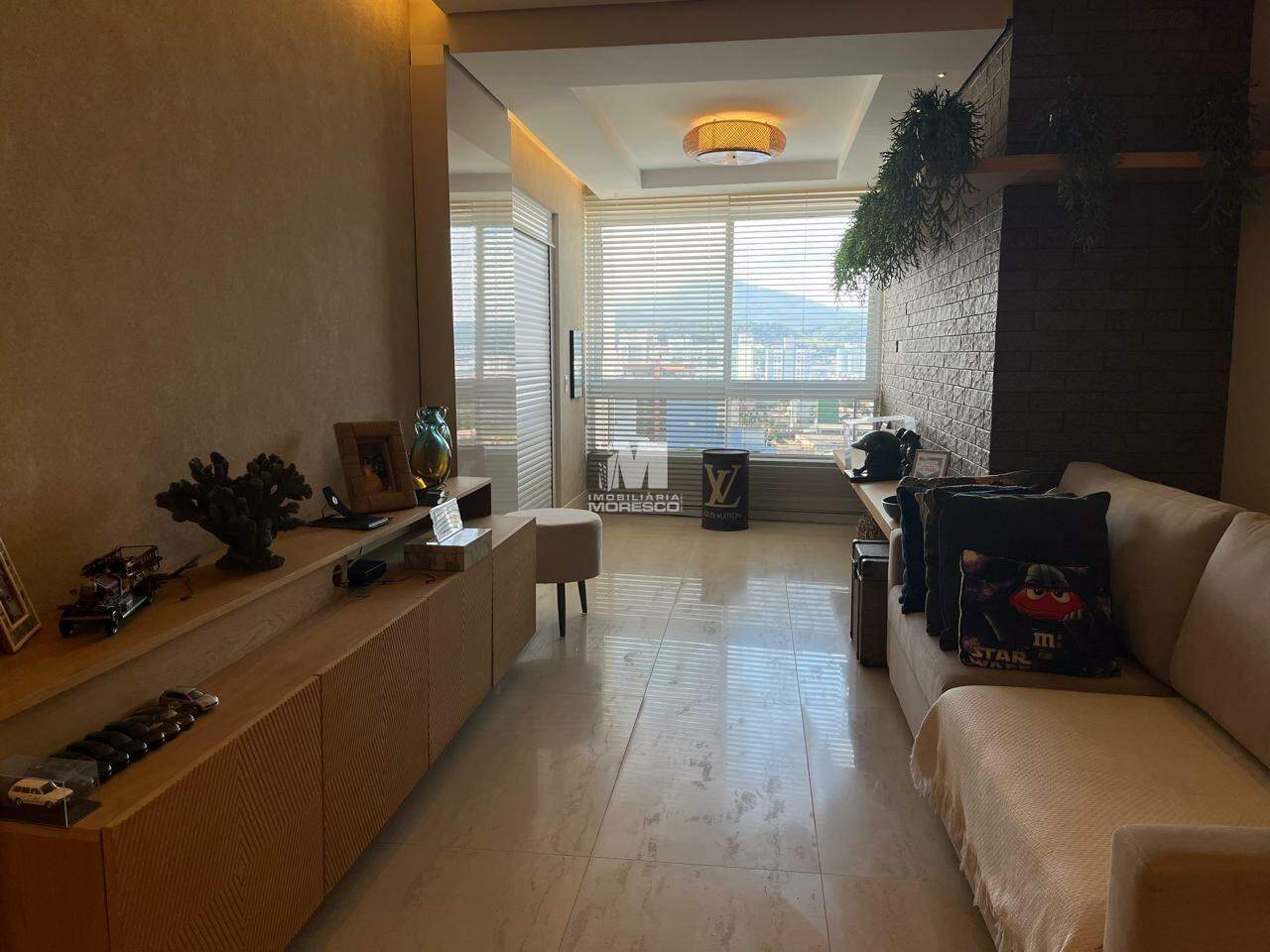 Apartamento à venda no bairro Centro: Suite3-transformada em sala