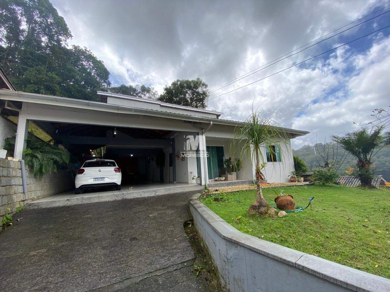 Casa de 3 quartos, 204m² no bairro Nova Brasília, em Brusque | Eu Corretor