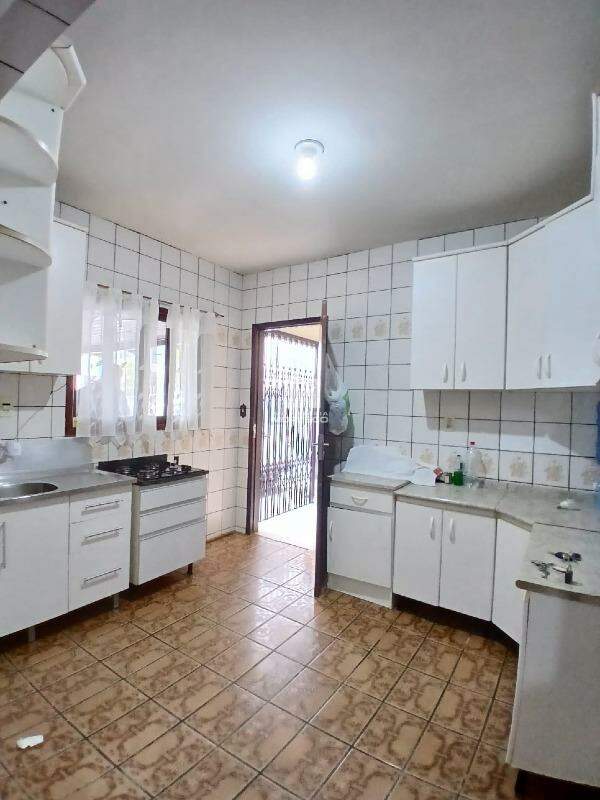 Casa de 4 quartos, 140m² no bairro Azambuja, em Brusque | Eu Corretor