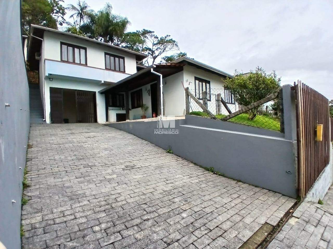 Casa de 4 quartos, 140m² no bairro Azambuja, em Brusque | Eu Corretor