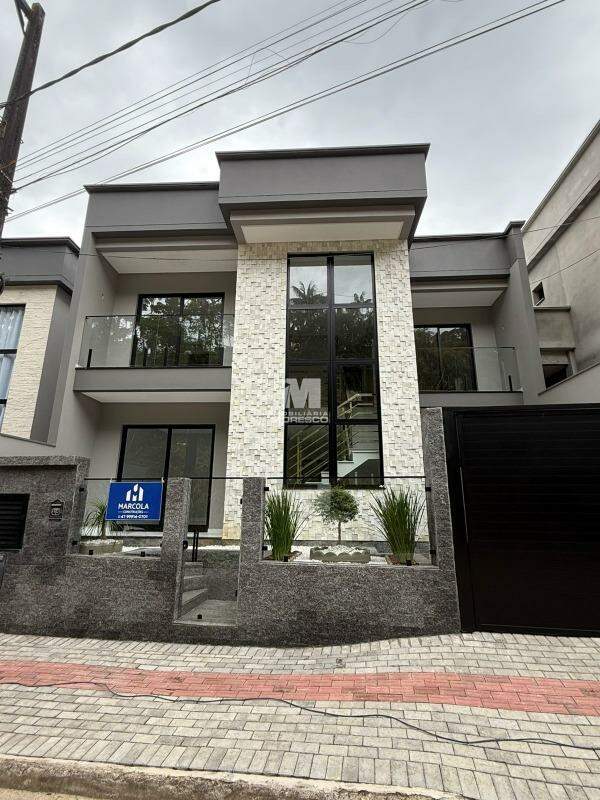 Casa de 3 quartos, 157m² no bairro Nova Brasília, em Brusque | Eu Corretor