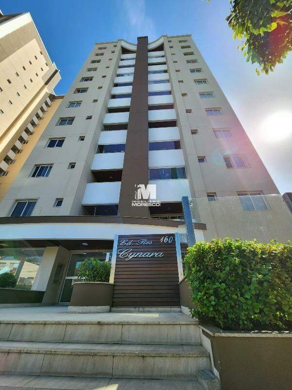 Apartamento à venda no bairro Centro: