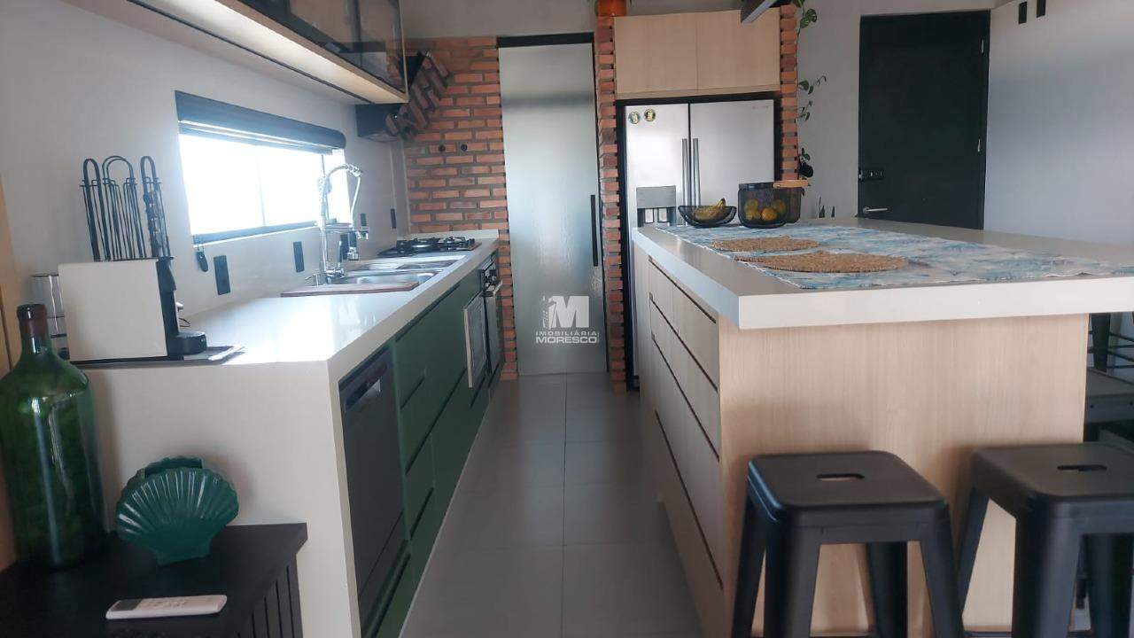 Apartamento de 2 quartos, 73m² no bairro Itacolomi, em Balneário Piçarras | Eu Corretor