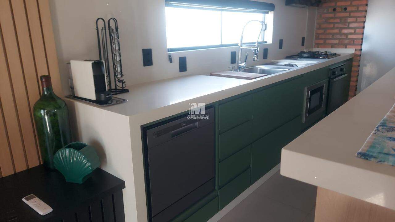 Apartamento de 2 quartos, 73m² no bairro Itacolomi, em Balneário Piçarras | Eu Corretor