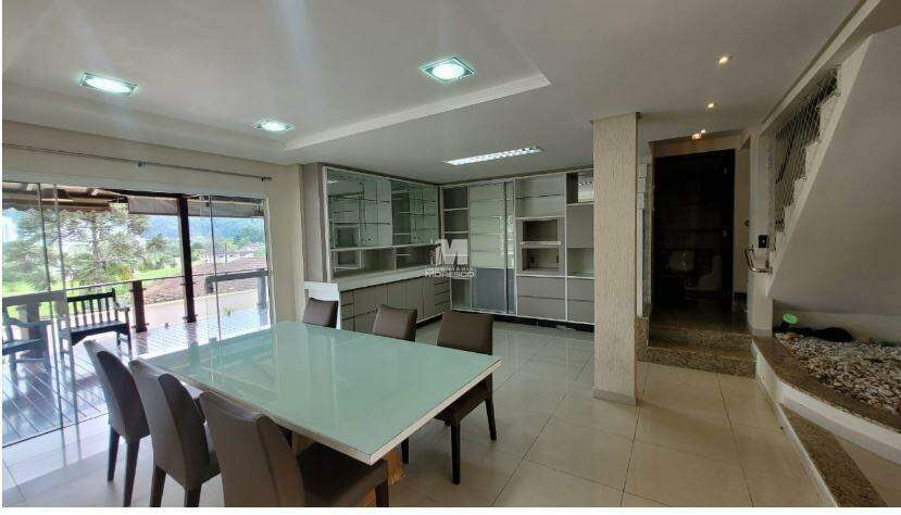 Casa de 4 quartos, 286m² no bairro Jardim Maluche, em Brusque | Eu Corretor
