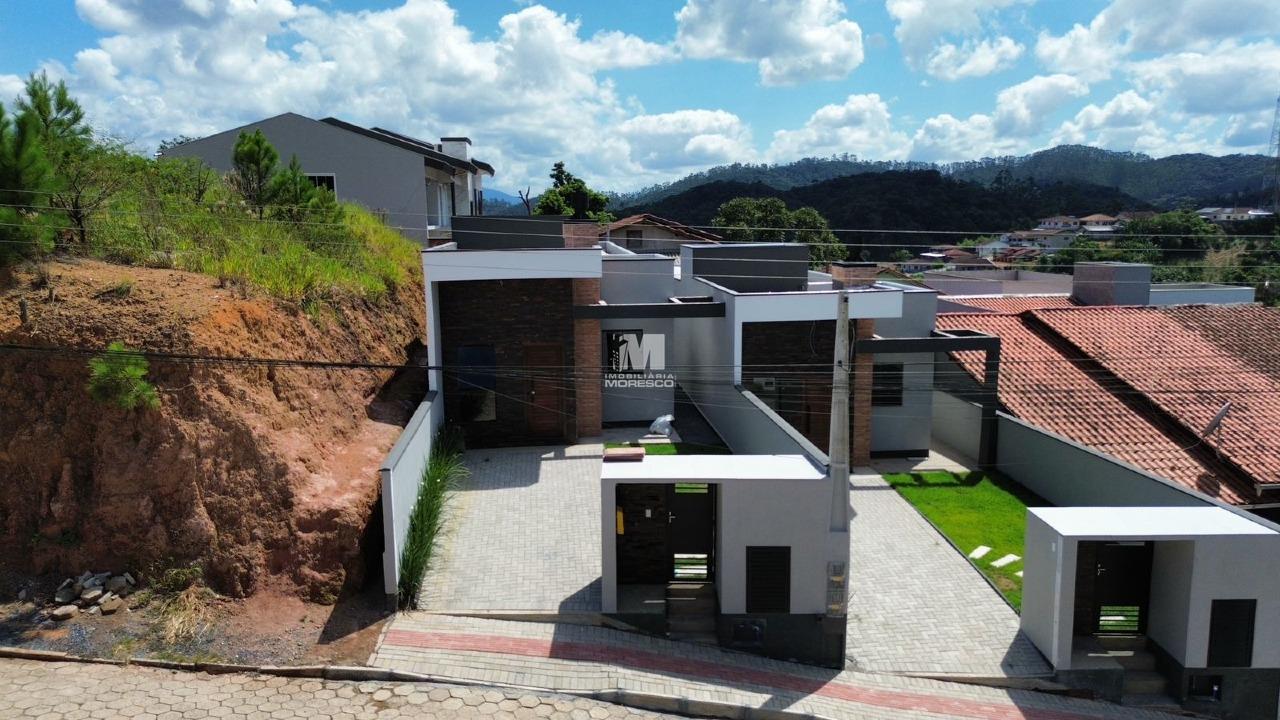Casa à venda no bairro Águas Claras: 