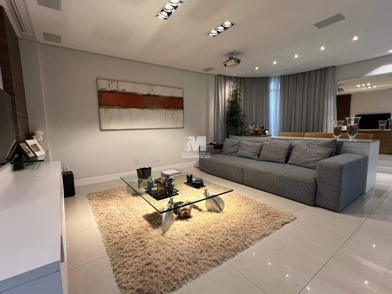 Apartamento de 3 quartos, 210m² no bairro Centro I, em Brusque | Eu Corretor
