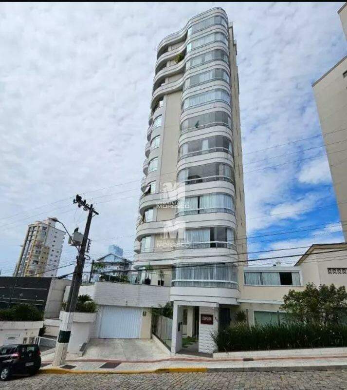 Apartamento de 3 quartos, 210m² no bairro Centro I, em Brusque | Eu Corretor