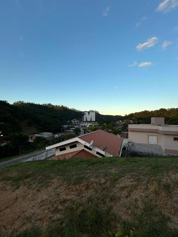 Terreno à venda no bairro São Pedro: 