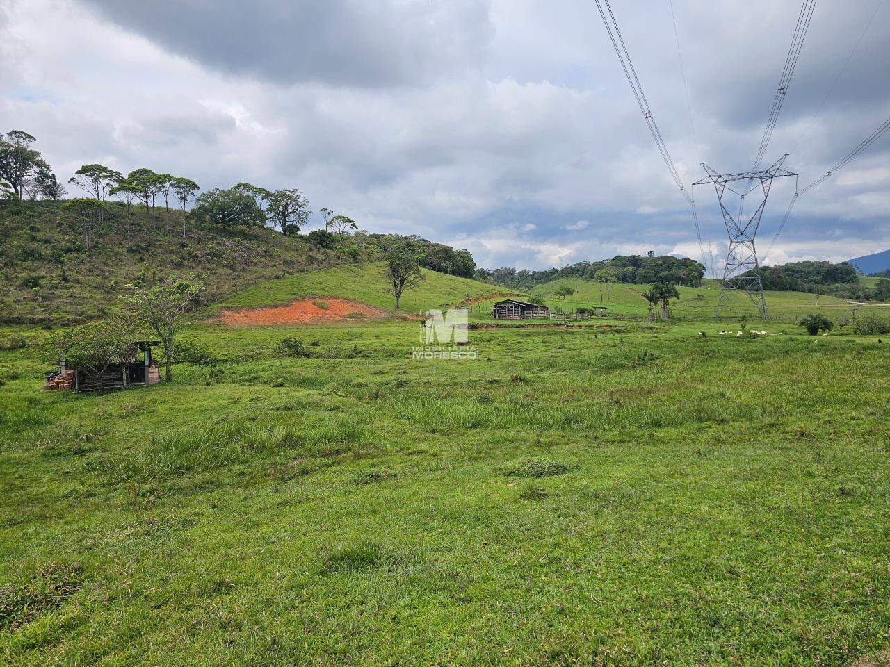 Sítio/Chácara à venda no bairro Macucos: 