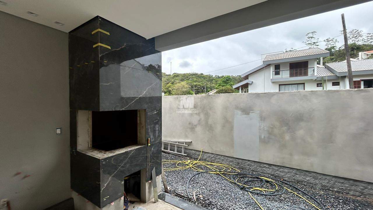 Casa à venda no bairro Centro: