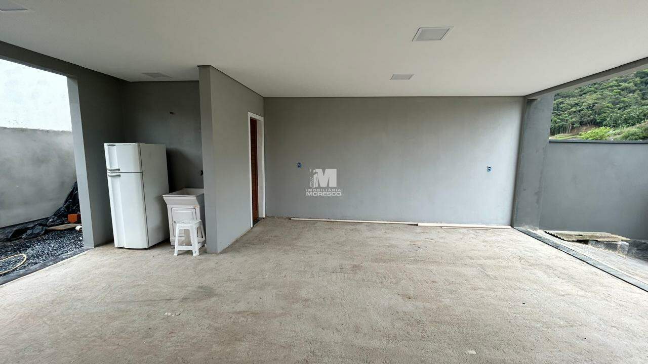 Casa à venda no bairro Centro: