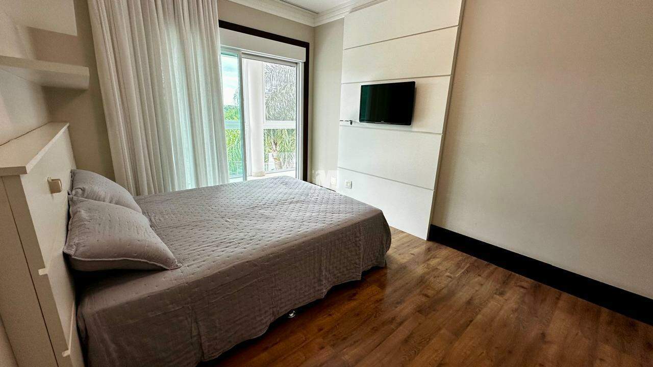 Casa à venda no bairro Centro I: 