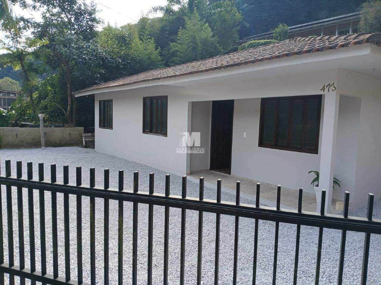 Casa à venda no bairro Zantão: 