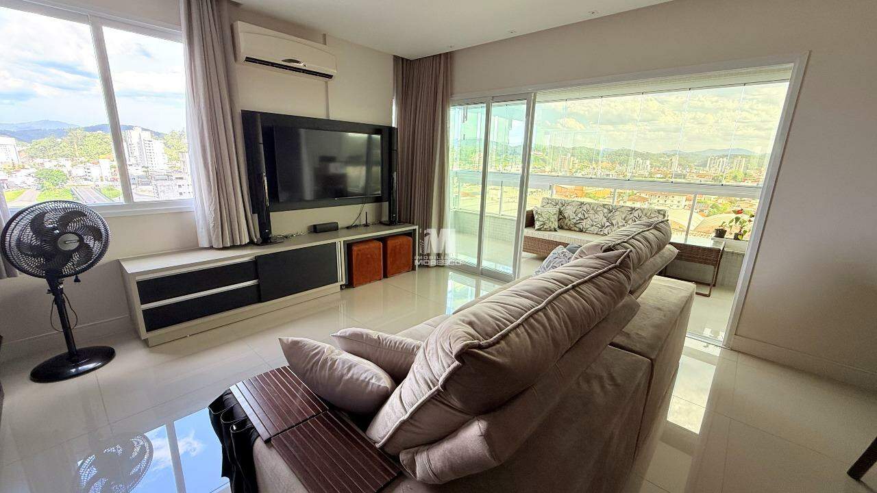 Apartamento à venda no bairro São Luiz: 